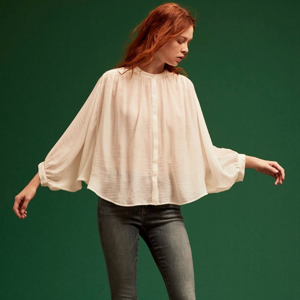ANTHRO MAEVE Brynna Dolman Sleeve Blouse Small Oversized Whimsical Shirred